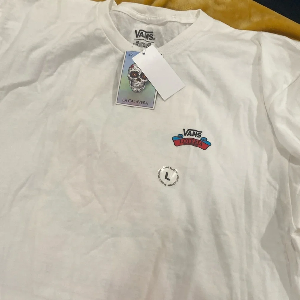 🆕Men’s Vans collaboration Loteria long sleeve. Size Large. NWT